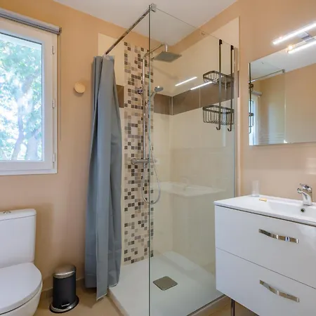 Julia By Interhome La Garonnette-Plage